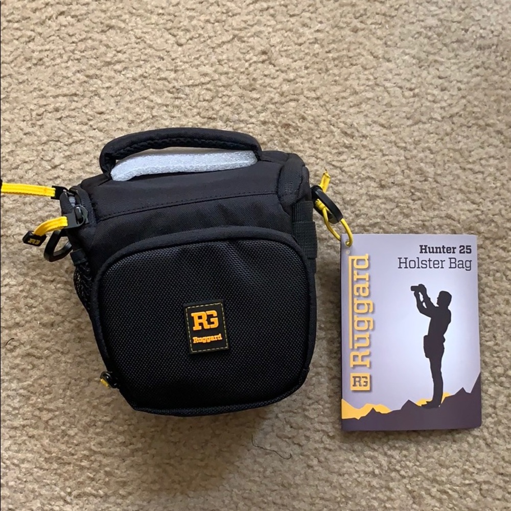 Hunter 25 DSLR Holster bag! New